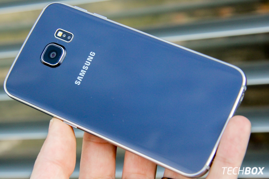 Samsung GALAXY S6 a GALAXY S6 Edge naživo