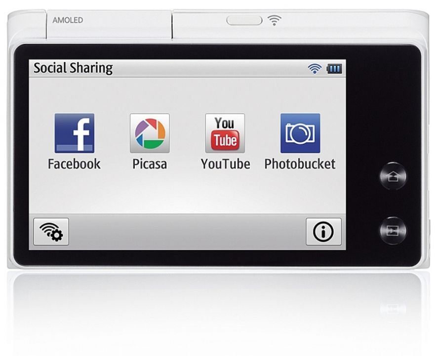 Samsung MV900F