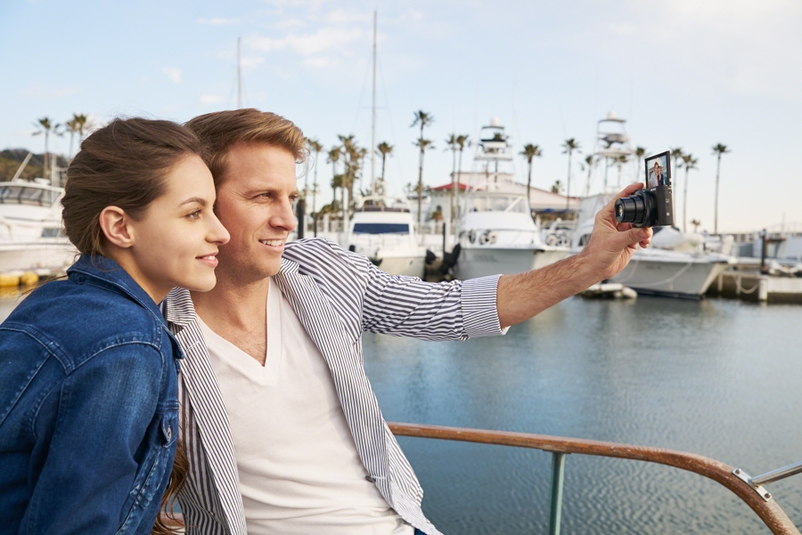 Sony Cyber-shot DSC-HX90V