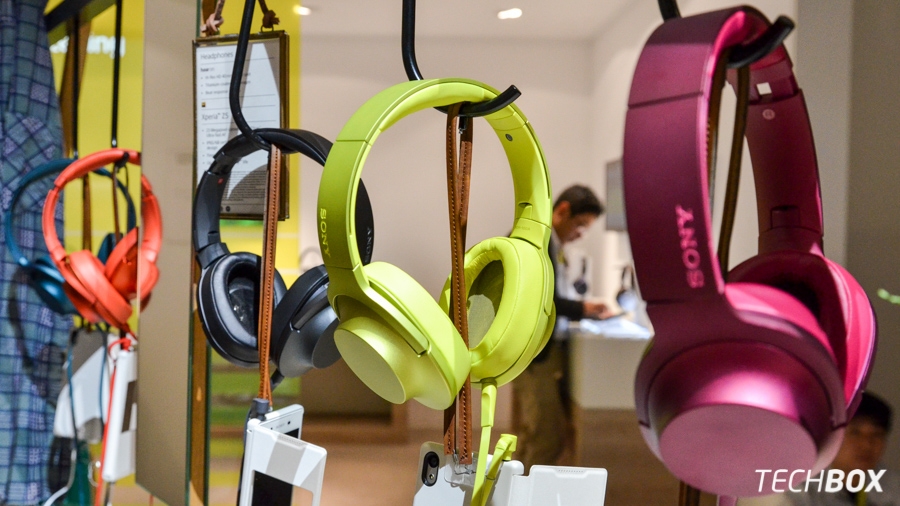Sony h.ear on