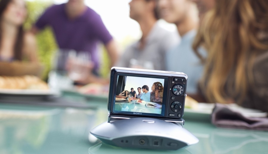 Sony Party-shot IPT-DS1 lifestyle