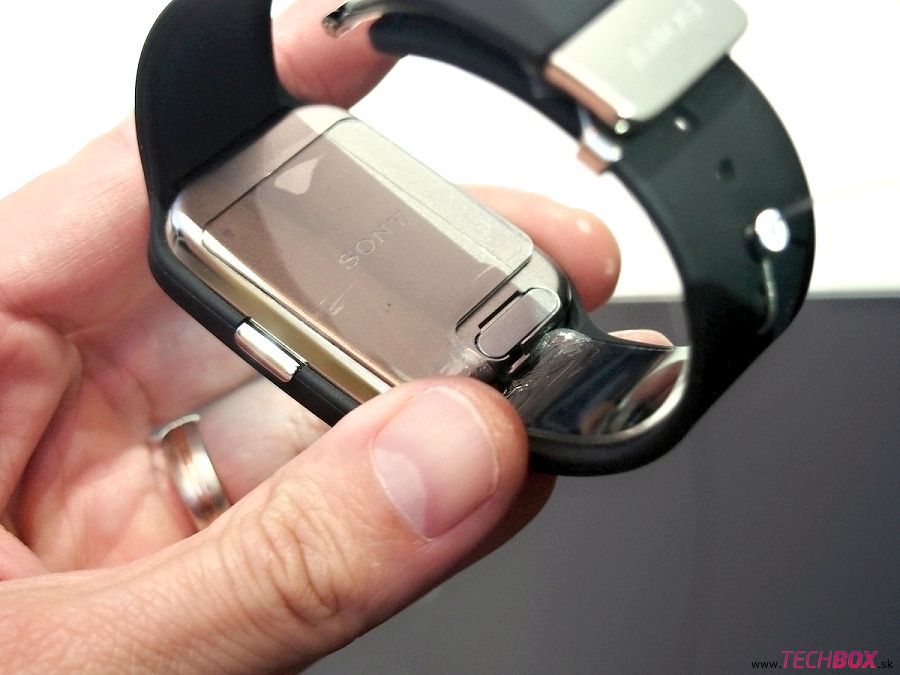Sony SmartWatch 3 