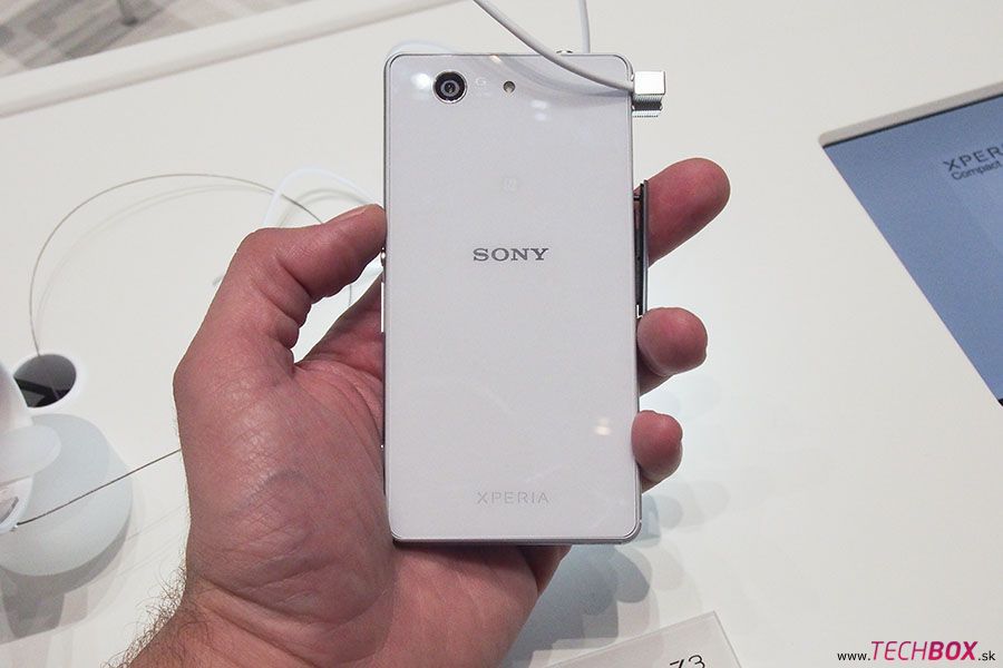 Sony Xperia Z3 Compact