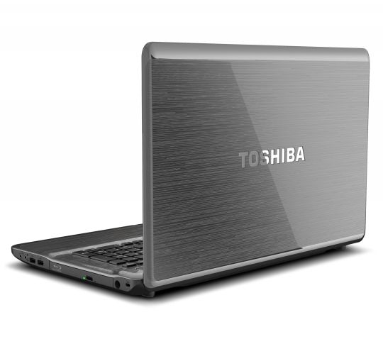 Toshiba P700
