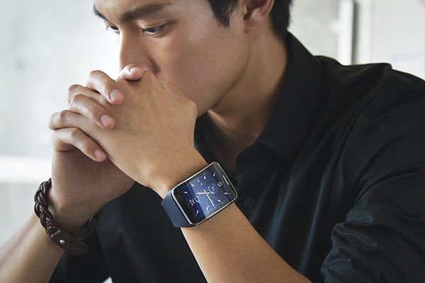 S hodinkami Samsung Gear S si zavoláte aj bez smartfónu!