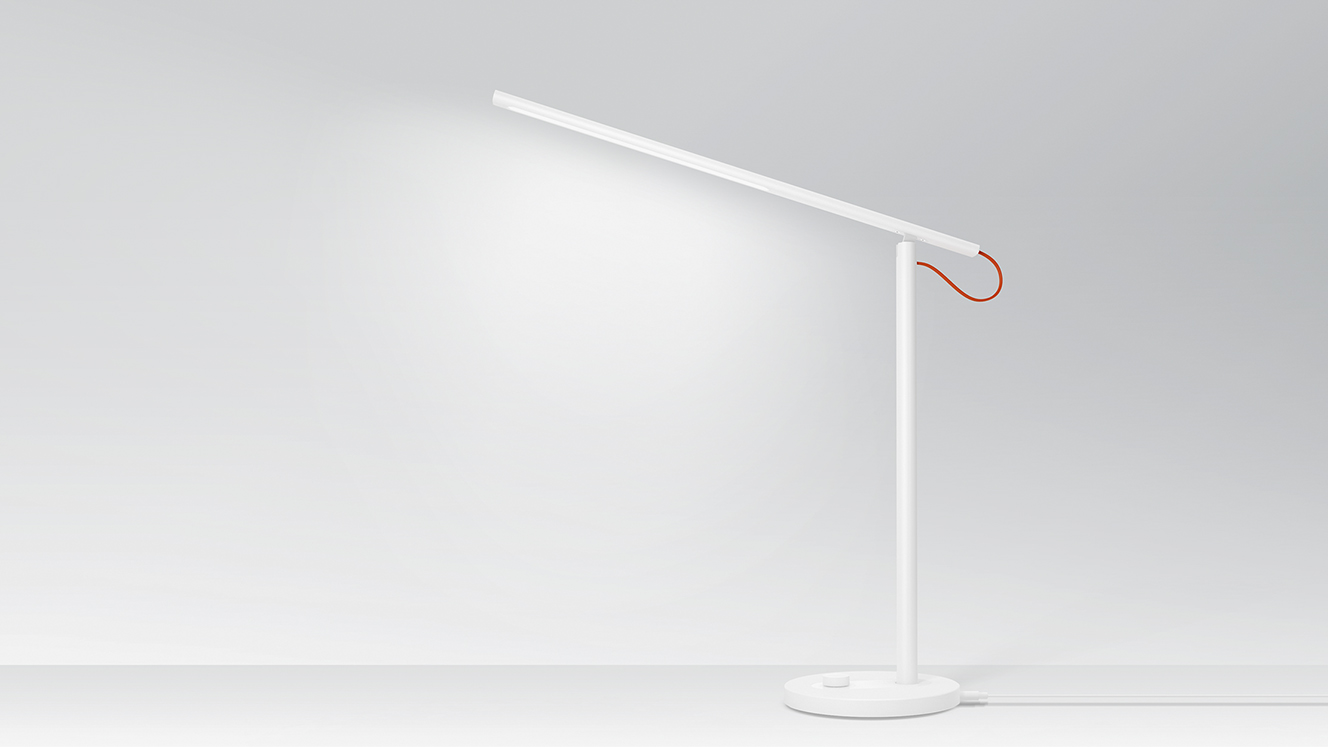 Xiaomi Mi Smart Lamp 01