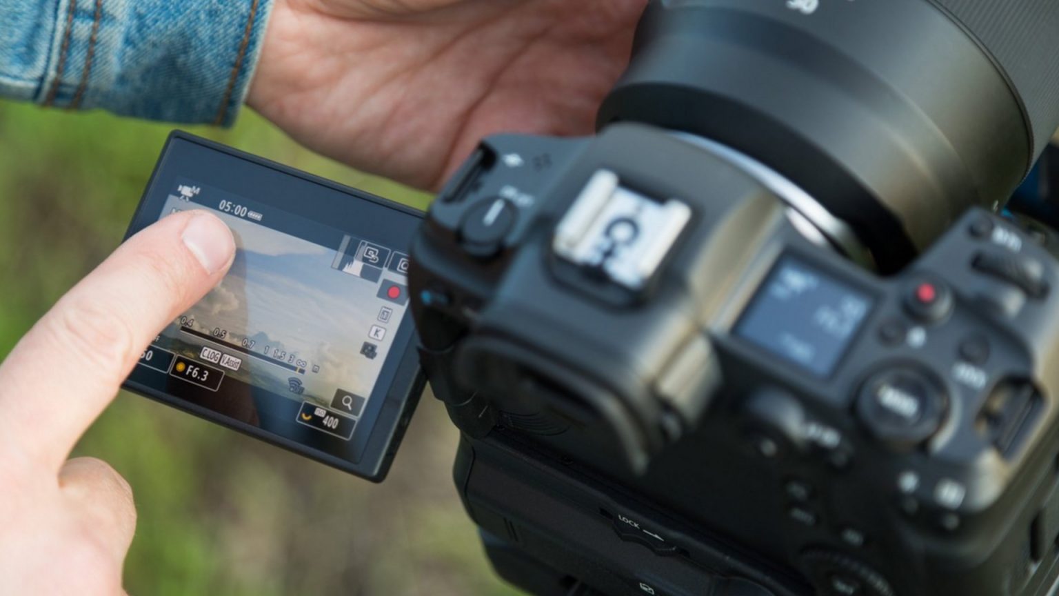 Canon EOS R5 je unikát s 8K Ultra HD videom a full-frame snímačom