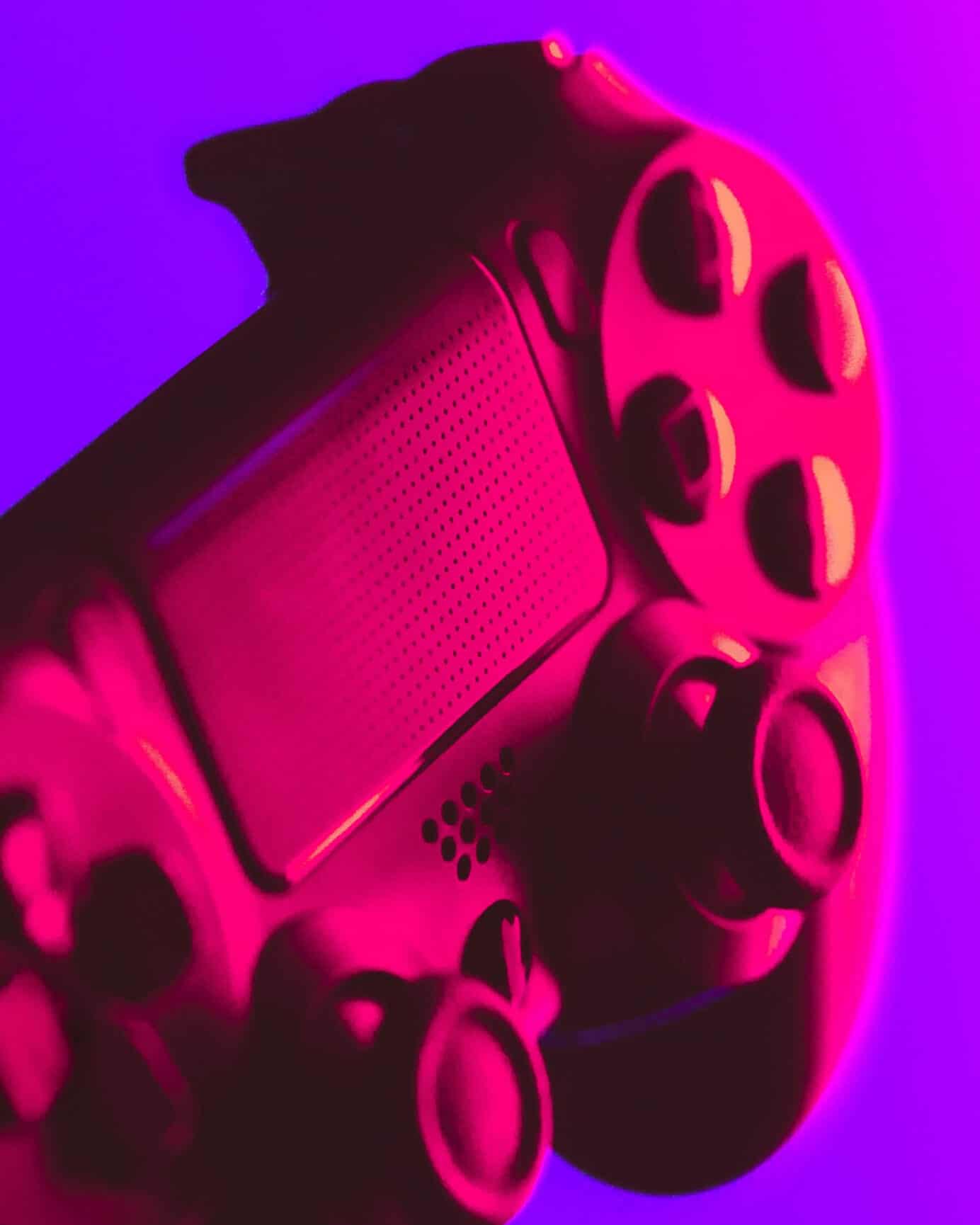 Čo prináša Xbox Game Pass a PlayStation Plus v septembri 2022?