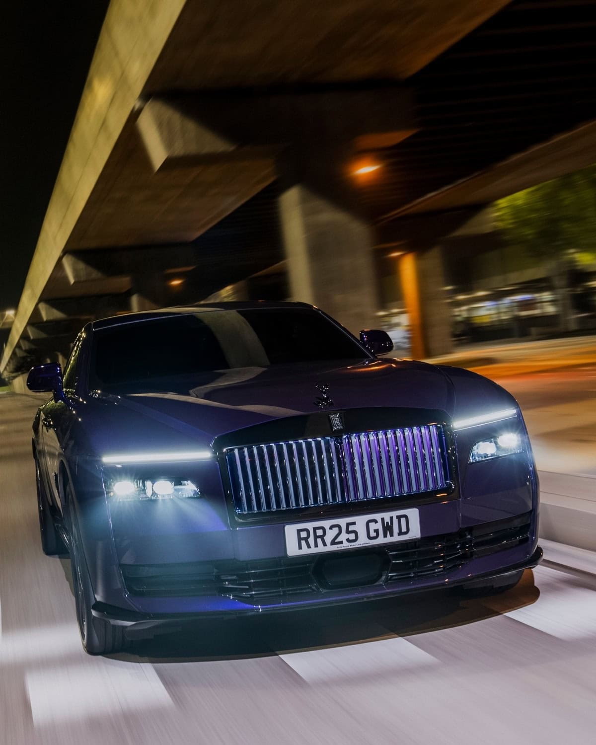 Rolls-Royce Spectre Black Badge je vrchol elektrického luxusu - TECHBOX.sk